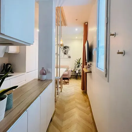 Le Nid Douillet De Patricia Apartment Paris Exterior photo